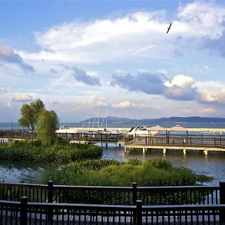 Suzhou Hanyuan Yacht&Resort Hotel Esterno foto